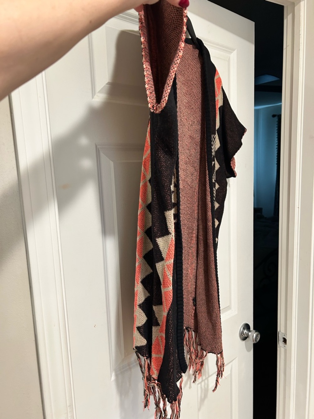Mine Boho Aztec Fringe Sweater Cardigan Kimono in Black and Coral - Picture 3 of 15